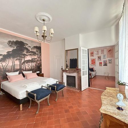 Domaine De Lanis - Maison D'Hotes Avec Parc Et Piscine Castelnaudary Ngoại thất bức ảnh